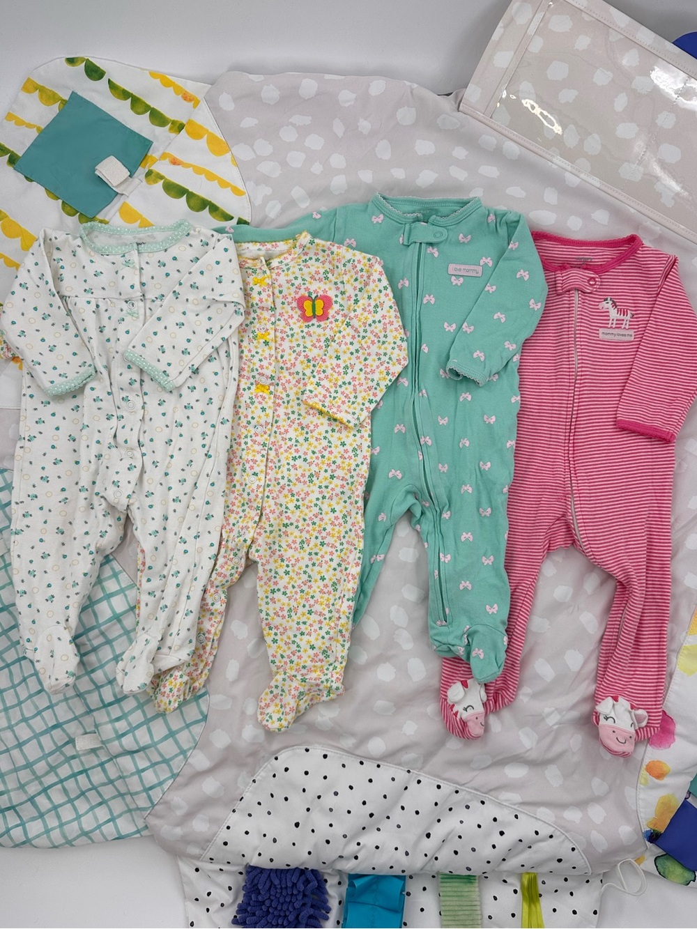 Baby Girl Carter's Pajamas Bundle Size 9 Months